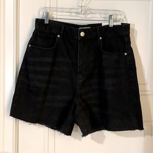 Loft curvy high waist boyfriend short